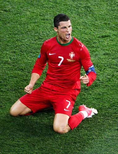 【2025中超总结之大连英博】打造亚洲第一主场